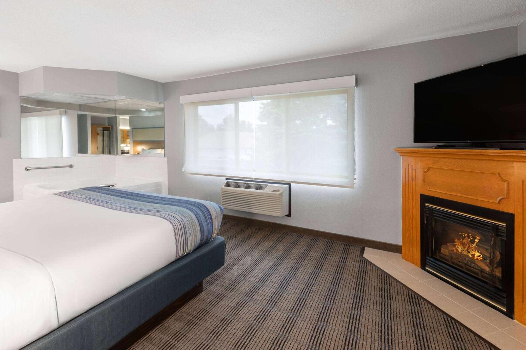 Americinn By Wyndham North Branch Exterior photo